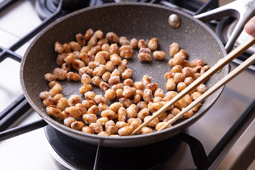 大原千鶴のすやすやレシピ31：大豆を炒める